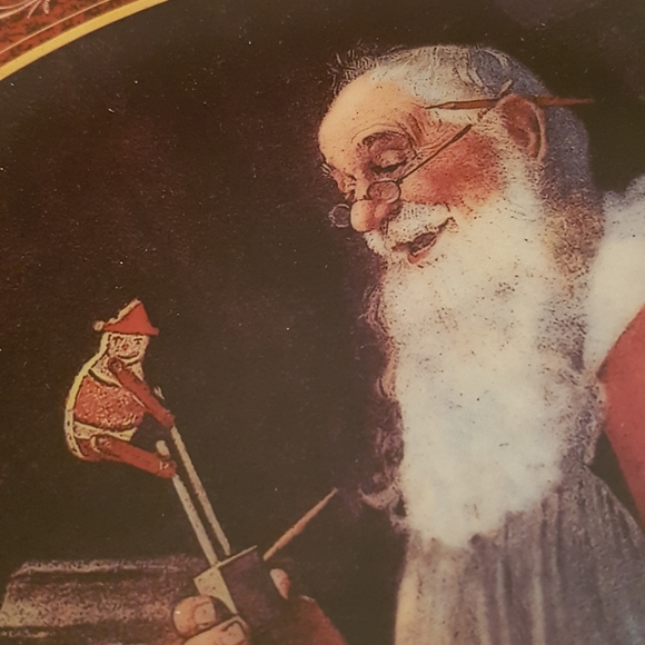 NORMAN ROCKWELL XMAS PLATE - Picture 5 of 10